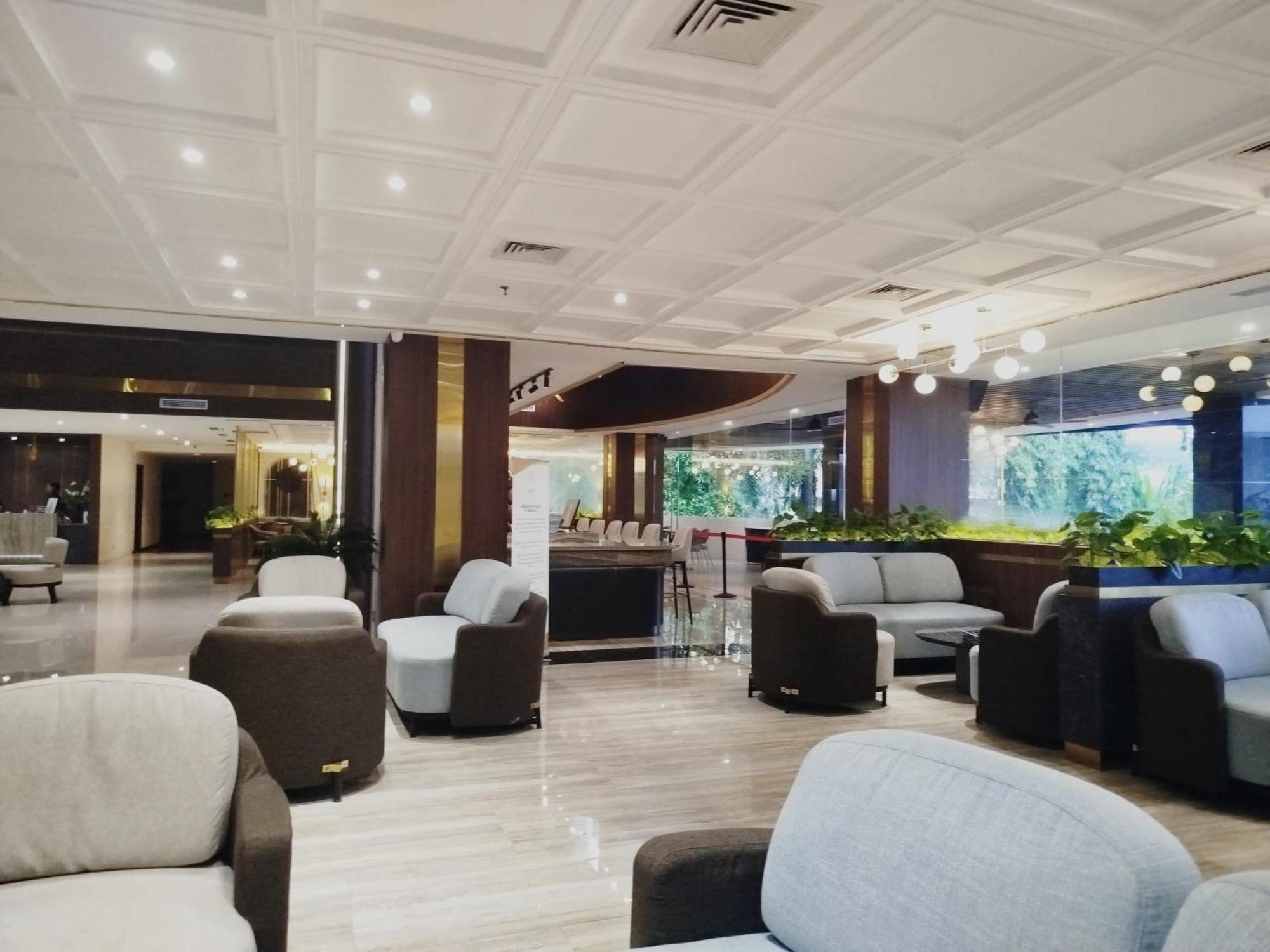 The Sun Hotel Sidoarjo Zewnętrze zdjęcie