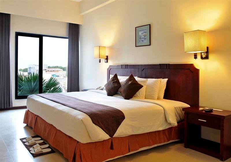 The Sun Hotel Sidoarjo Zewnętrze zdjęcie