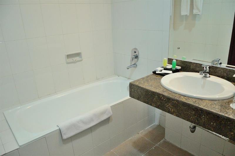 The Sun Hotel Sidoarjo Zewnętrze zdjęcie