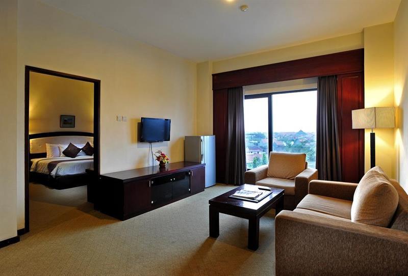 The Sun Hotel Sidoarjo Zewnętrze zdjęcie